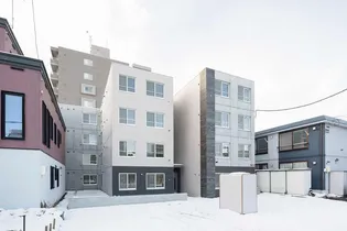 ELLE CUBE学園前の画像