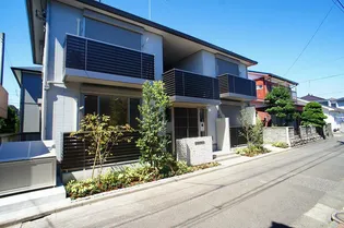 ラ ペルル【1階】の外観