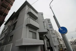 フル-ヴェ1番館の外観