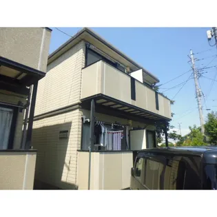 シャン・ド・フルールB【1階】の外観