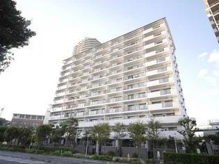 URウェルシティ横須賀ポートバレーヌ4番館の画像