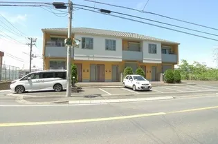 シャーメゾンの画像