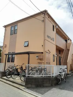 ネトル5【2階】の外観