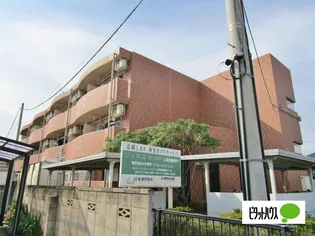 ジュネスマンション【1階】の外観