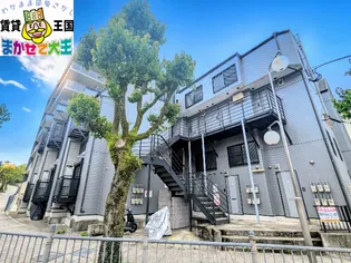 レジデンスセントポール【2階】の外観