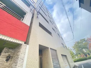泉紙業ビルの画像