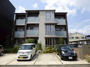 プランドール深草【1階】の外観