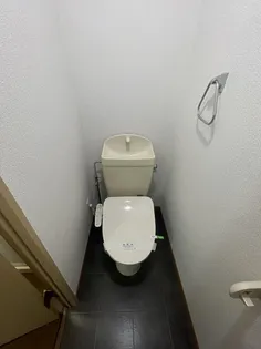 チューダーL東力【1階】の内装