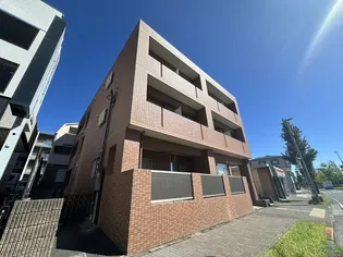 シャナイア愛宕の画像