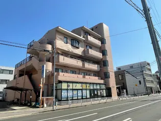 ドミールイースト【2階】の外観