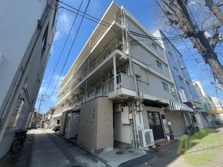 梓マンションの画像