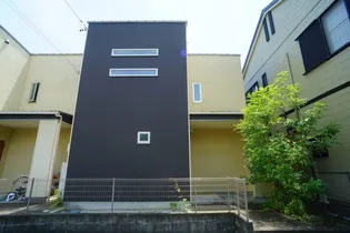 静岡県浜松市中央区富塚町【一戸建】の外観