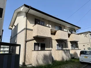 YUアパートの画像