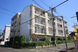 アリエスビルの画像