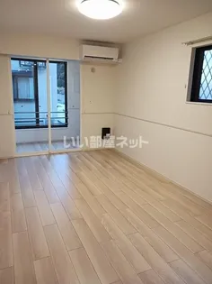 シエラ B【1階】の居間