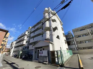 アロウンキャッスル【2階】の外観