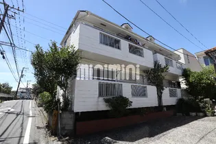 スプリングハイツ金沢文庫の画像