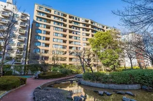 クイーンズパレス東京中央【10階】の外観