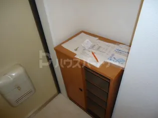 アフィニス原木【1階】の玄関