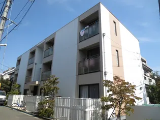 プティメゾンクールの画像