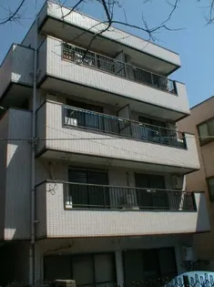 パークサイド矢沢【3階】の外観