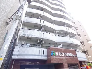 ラ トゥール川口の画像
