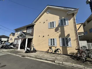 聚楽荘B棟【1階】の外観