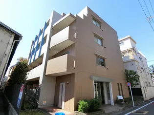 ルイ オータムの画像