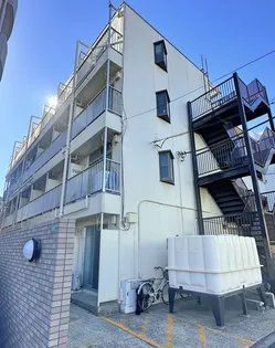 フローラ5【1階】の外観