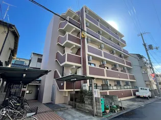 ドーム平野【1階】の外観