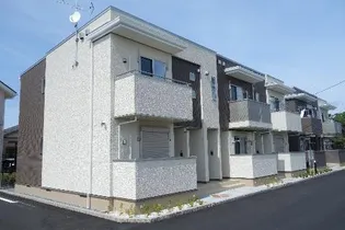 ソラーレ コートの画像