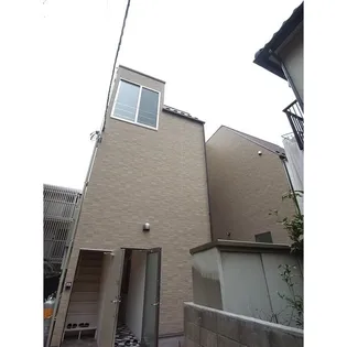 BigApple 新宿West【2階】の外観