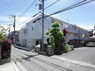 ワイ・エスセブンハイム【2階】の外観