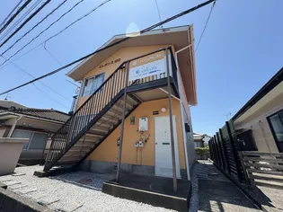 パインクレスト【1階】の外観