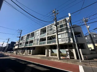 TRINITE ROUGEの画像