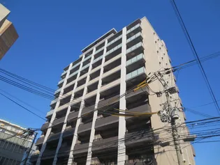 セイル江坂公園【5階】の外観