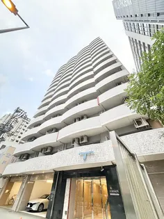 セレニテ新大阪カルム【3階】の外観