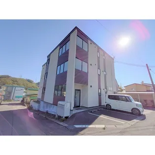 ラ・メラビリア【3階】の外観