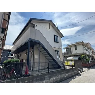 ウェア小田栄の画像