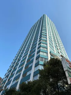 シティータワー新宿新都心【5階】の外観