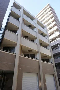 UN PREMIER アン プルミエの画像