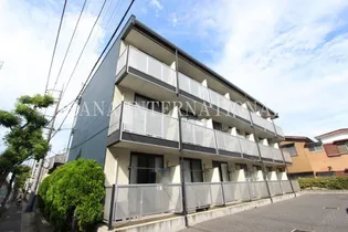 レオパレスグレースライン【3階】の外観