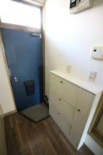 サンマリノ池田【1階】の玄関