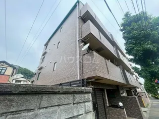 ドラゴンマンション多摩センター壱番館【1階】の外観