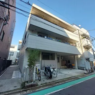 アドーニス【3階】の外観