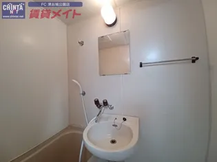 サニイプレイスレジデンス【1階】の内装