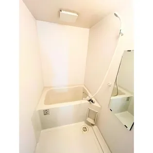 レジェンド1番館【4階】の風呂