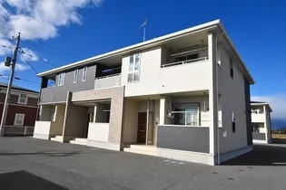 ビリーヴ C棟【2階】の外観