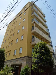 ブライトンコート三田【4階】の外観