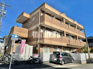アメニティ鈴木【3階】の外観